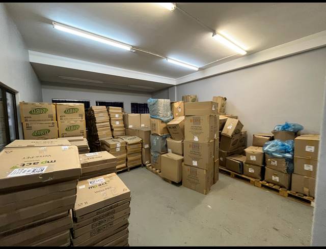 1,035M² WAREHOUSE TO LET IN ELSIES RIVER INDUSTRIAL